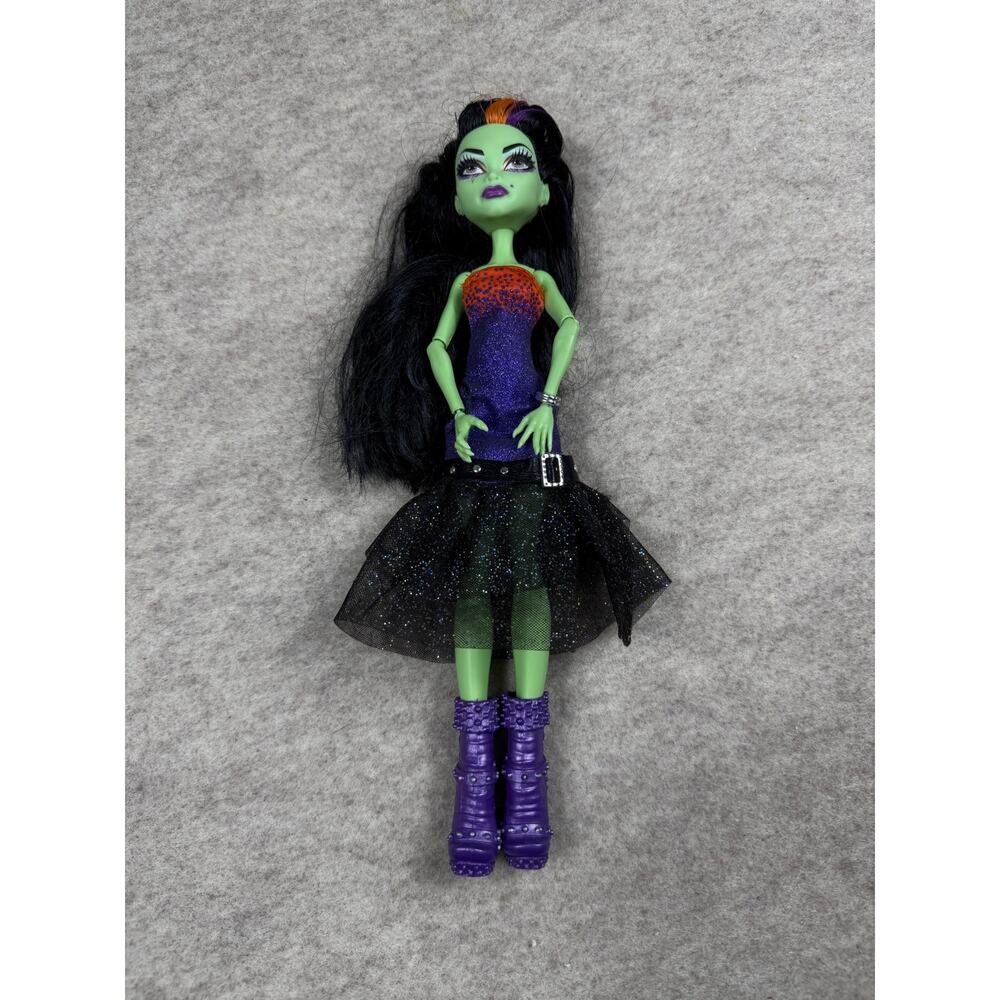 Monster High Casta Fierce Doll Green Witch Singer Mattel